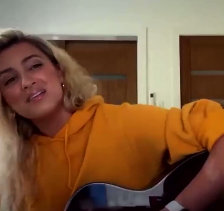 RT @agapethamar: can i remind y’all of tori kelly’s cover of drivers license by olivia rodrigo 
https://t.co/UXNaMxUMTE