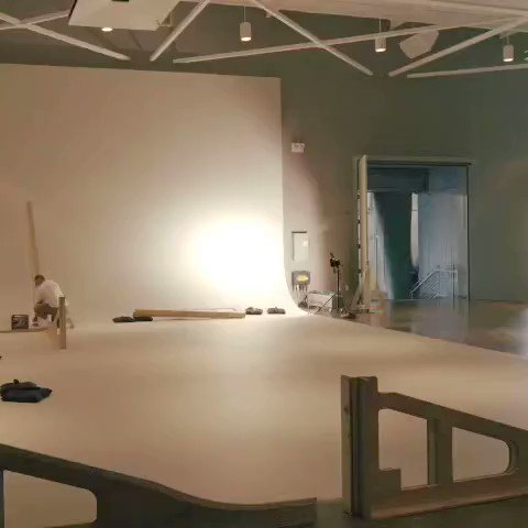 The set for our next collection campaign took multiple days to build! We can’t wait to reveal this collaboration 🌸 https://t.co/kOWVgFoPH5