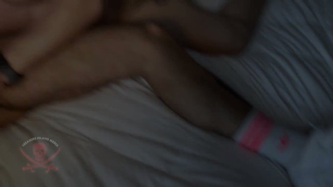 Since you guys like the other clip so much here's a bit more footage from working with @romeodavisxl