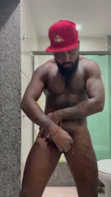 O #imperadordosexo esta precisando de uma ajudinha aqui ??? #gay #sexo #pornogay https://t.co/0QO3bA