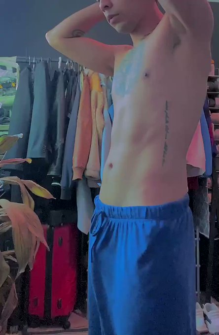 Ready to sleep ?
Full vid ??
?? https://t.co/ltblO1WHdR ??
?? https://t.co/ltblO1WHdR ??
?? https://t