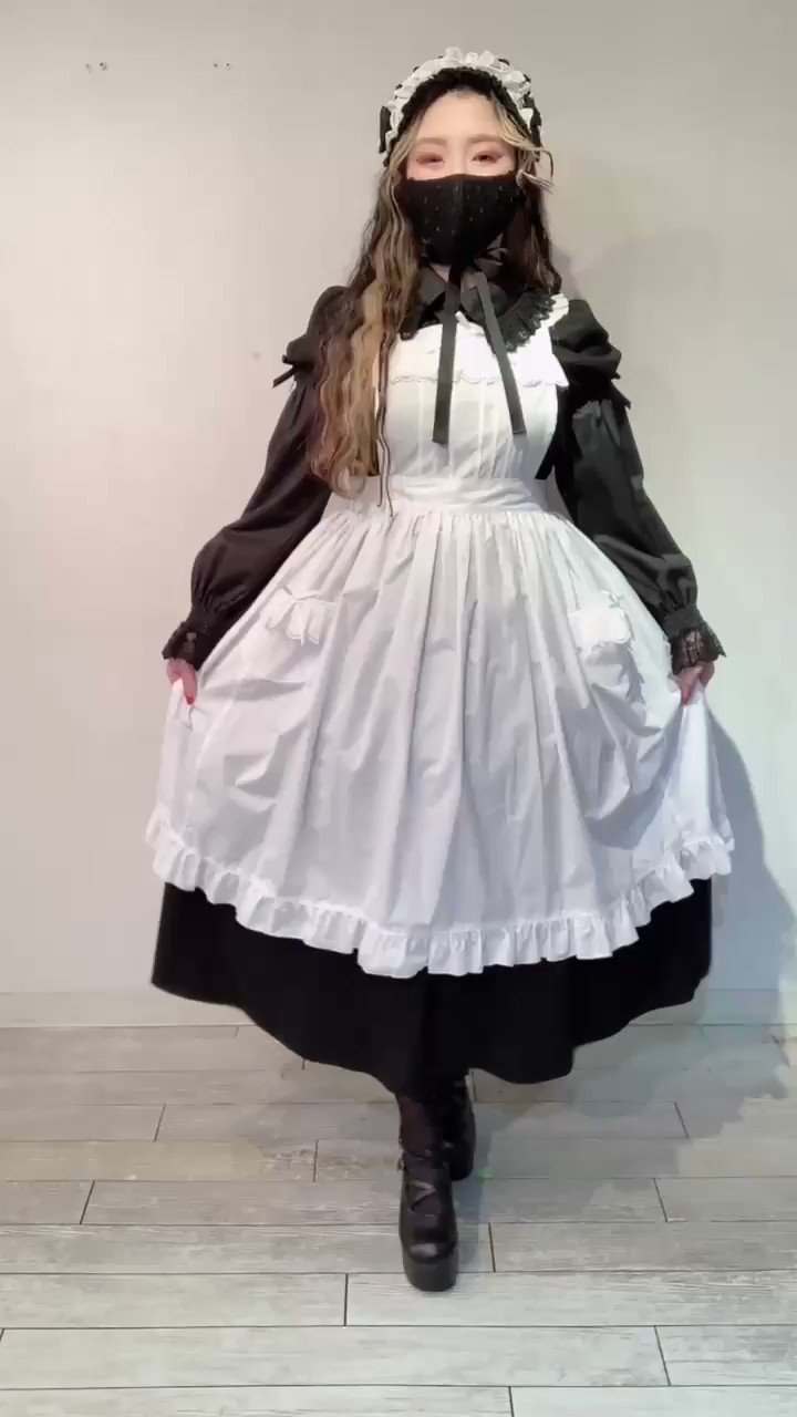 Moi-meme-Moitie Gardeniaピンタックエプロン 黒×白
