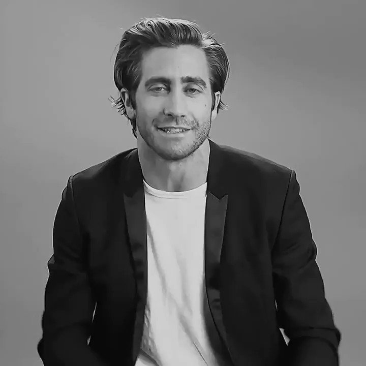 Happy birthday jake gyllenhaal 