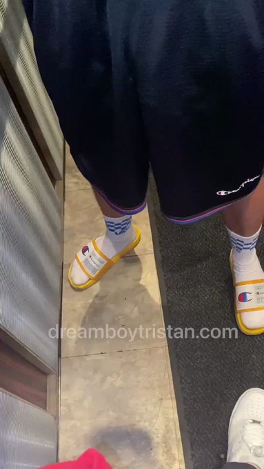 what would you do? https://t.co/fNDnJR9Pby