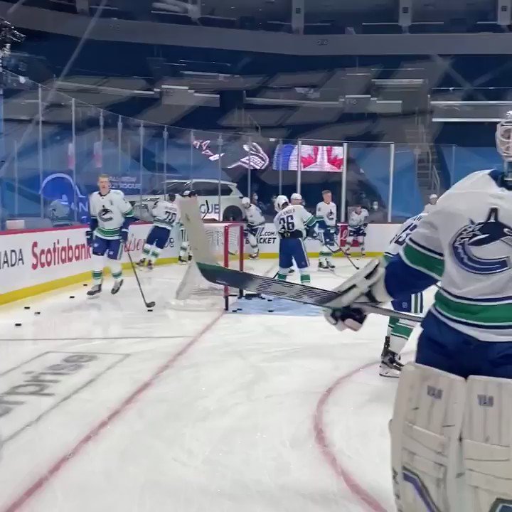 @Canucks's photo on Canucks