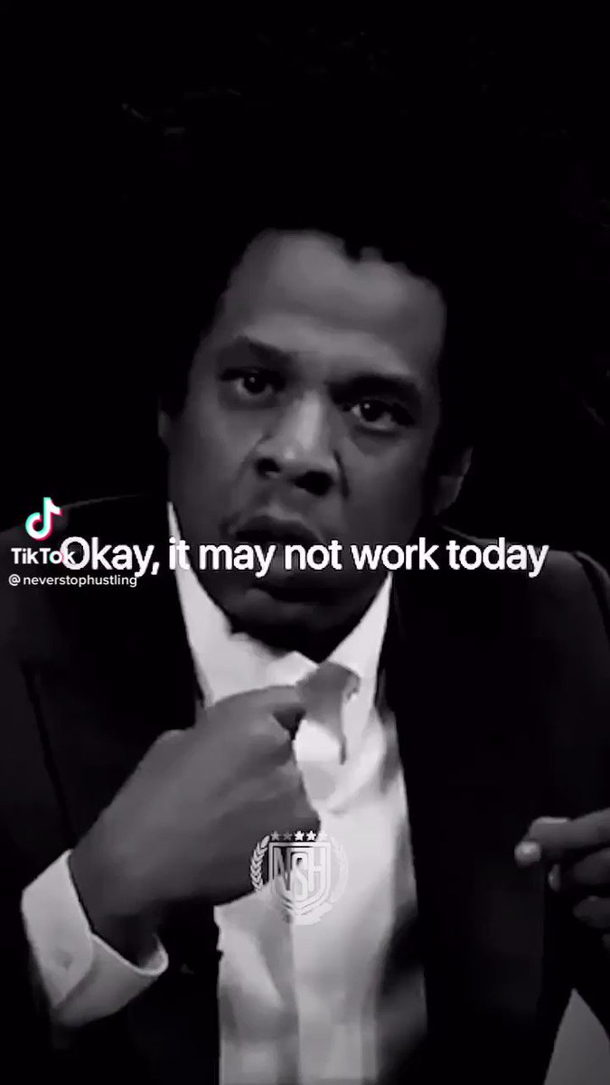 Believe In Yourself No Matter What Anyone Thinks Or Says, NEVER GIVE UP‼️ You Only Have To Be Right Once💯
•
•
•
#jayz #billionaire #billionairemindset #millionaire #millionairemindset #nevergiveup #success #sorrynotsorry #believeinyourself #believe #faith #family #money https://t.co/pFIOB0pfht