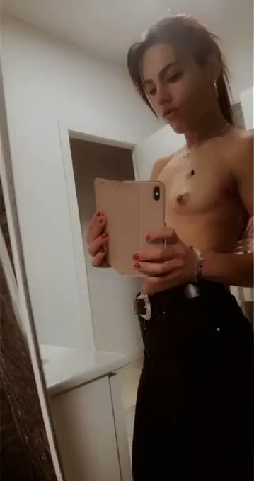 Thursday mood ? https://t.co/nvzUOsQcYO
