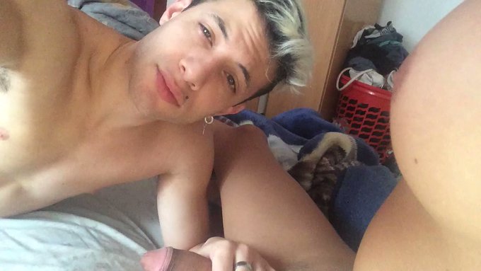 Hola Bebes!???
Gracias x Seguirme siempre!

DENME RETWEET Y AGREGENME Y A MI AMIGA :@darianacaliente