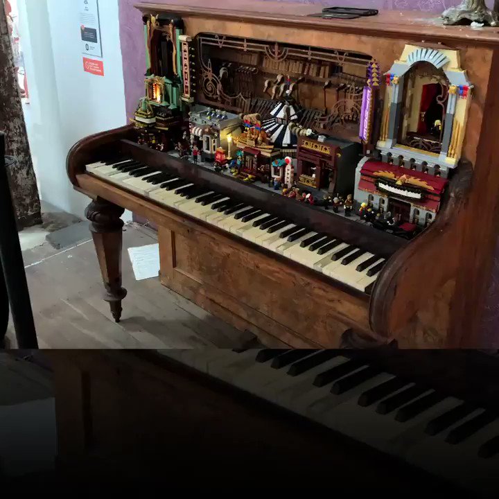 Lego au piano best sale