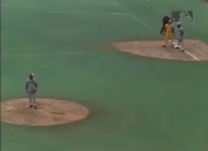 Happy 67th Birthday to Orioles legend Dennis Martínez 