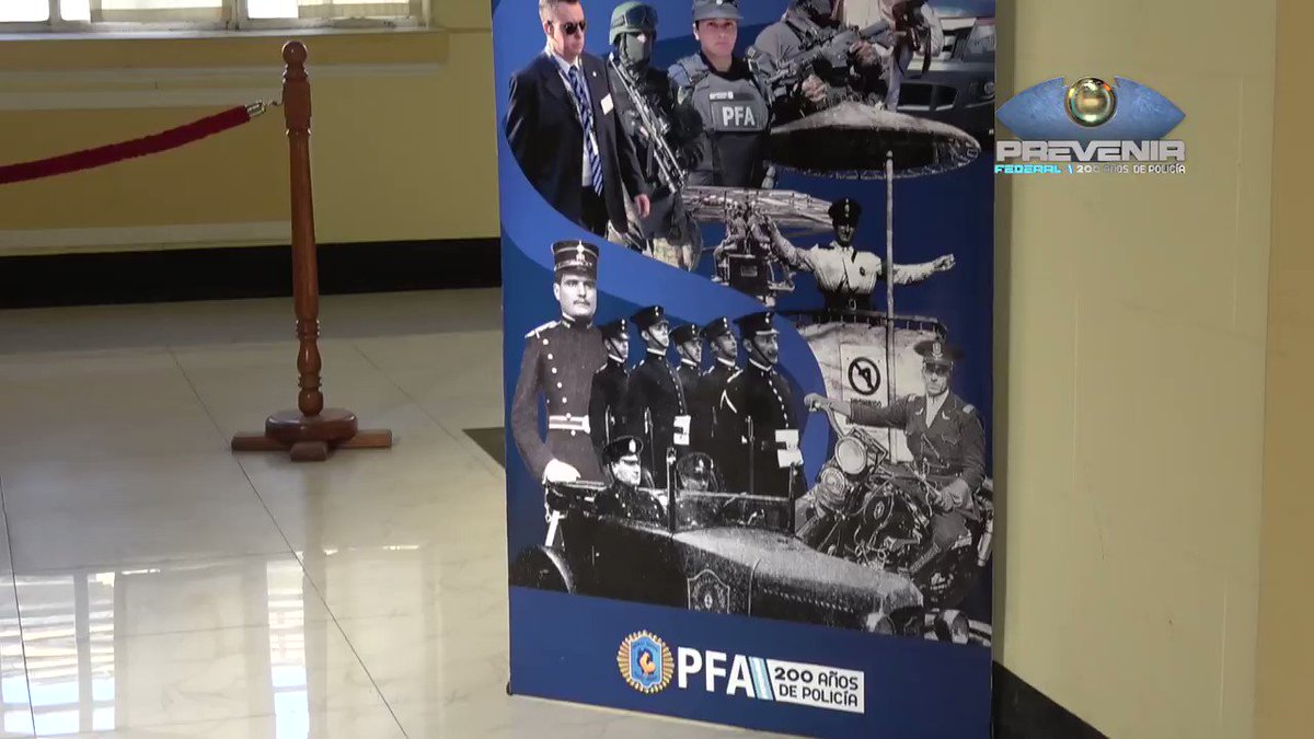 📹 Inauguración de las nuevas instalaciones de la Comisión Evaluadora de Ofertas, dependiente de la Secretaría de Control Legal y Técnico de nuestra Institución. Presidieron el acto el Jefe de la #PFA, Crio. Gral. Juan Carlos HERNÁNDEZ, y autoridades del @MinSeg. #PFA200Años🇦🇷 https://t.co/YQC5sqA08Y