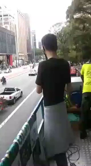 O que aconteceu aqui https://t.co/Egg6twxCQl