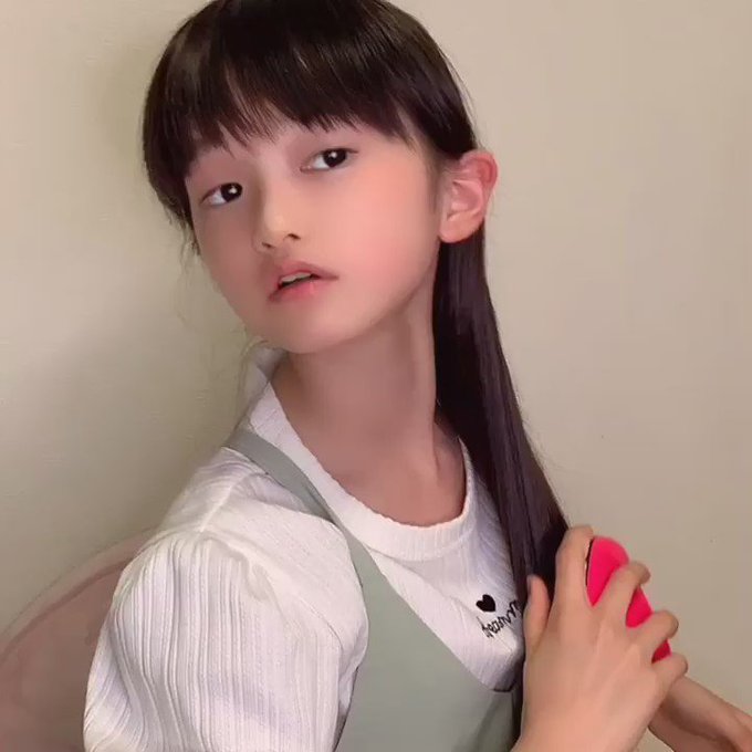 Twitterのコスプレ動画1