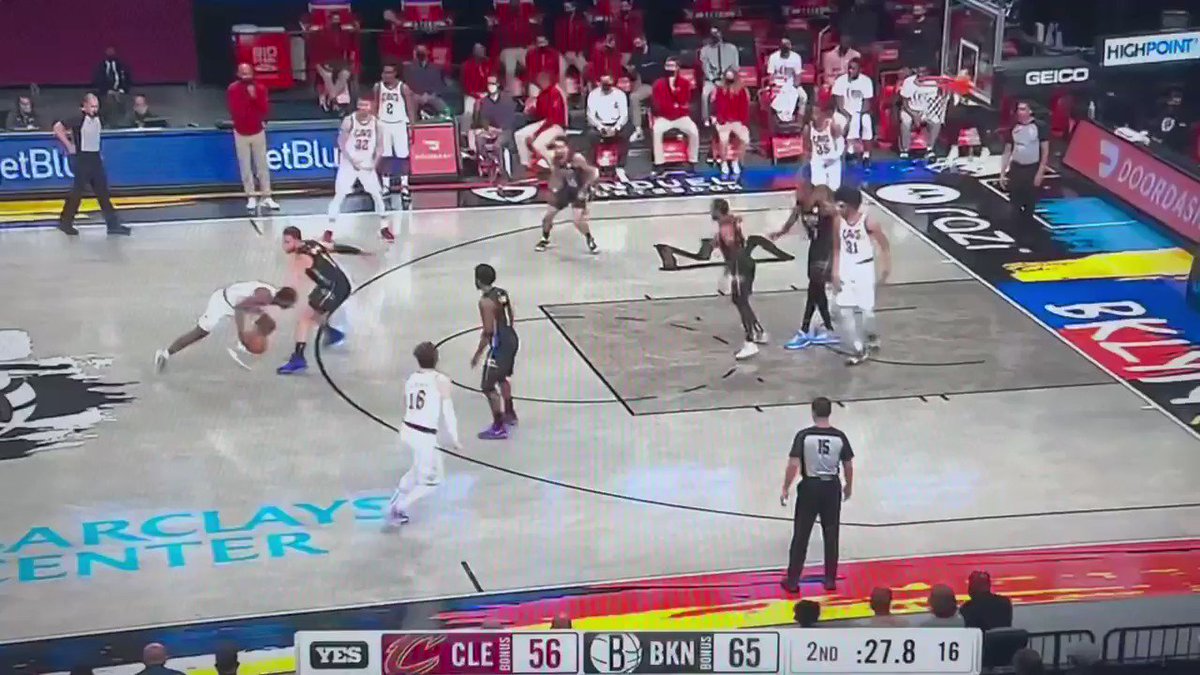 RT @WorldWideWob: oh my good god. one of the highlights of the year by the Brooklyn Nets. https://t.co/G7nlBk1UME