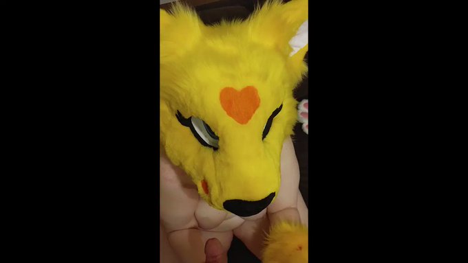 Hello! Its monday, that means another video!! Havent been posting as much lately but thats fixing to<a href="/tag/furry"class="tags"><span>#furry</span></a><a href="/tag/yiff"class="tags"><span>#yiff</span></a><a href="/tag/fursuit"class="tags"><span>#fursuit</span></a><a href="/tag/mursuit"class="tags"><span>#mursuit</span></a><a href="/tag/mursuitmonday"class="tags"><span>#mursuitmonday</span></a>