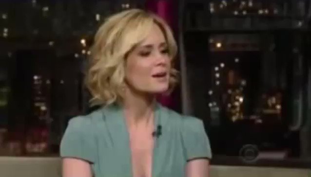 Happy birthday to sarah paulson! <3 