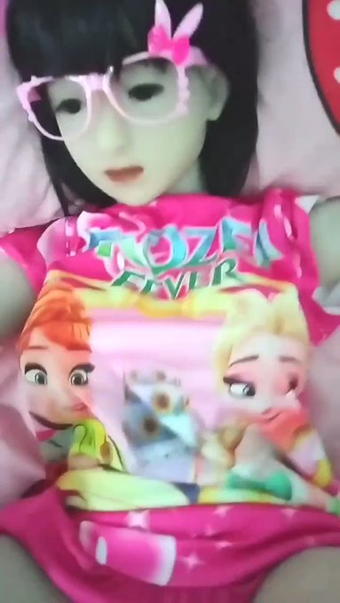 แตก! โดน Pornhub แบน เพราะเหมือนเด็กเกินไป.. https://t.co/XpigbsIkoS https://t.co/uKkkz3XPoQ<a href="/tag/%E0%B9%80%E0%B8%A2%E0%B9%87%E0%B8%94%E0%B8%99%E0%B8%B1%E0%B8%81%E0%B9%80%E0%B8%A3%E0%B8%B5%E0%B8%A2%E0%B8%99"class="tags"><span>#เย็ดนักเรียน</span></a><a href="/tag/%E0%B9%80%E0%B8%A2%E0%B9%87%E0%B8%94%E0%B9%80%E0%B8%94%E0%B9%87%E0%B8%81"class="tags"><span>#เย็ดเด็ก</span></a><a href="/tag/%E0%B9%80%E0%B8%87%E0%B8%B5%E0%B9%88%E0%B8%A2%E0%B8%99"class="tags"><span>#เงี่ยน</span></a><a href="/tag/%E0%B8%95%E0%B8%B8%E0%B9%8A%E0%B8%81%E0%B8%95%E0%B8%B2%E0%B8%A2%E0%B8%B2%E0%B8%87"class="tags"><span>#ตุ๊กตายาง</span></a><a href="/tag/%E0%B8%84"class="tags"><span>#ค</span></a>