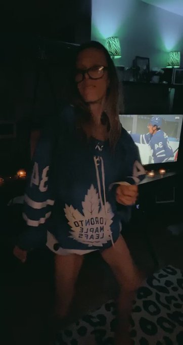 Leafs happy dance #kellisparks #milf #pornstar #camgirl #amateur #flexible #deepthroat #creamy #squirting<a href="/tag/kellisparks"class="tags">#kellisparks</a><a href="/tag/milf"class="tags">#milf</a><a href="/tag/pornstar"class="tags">#pornstar</a><a href="/tag/sexy"class="tags"><span>#sexy</span></a><a href="/tag/toys"class="tags"><span>#toys</span></a><a href="/tag/cougar"class="tags"><span>#cougar</span></a><a href="/tag/dp"class="tags"><span>#dp</span></a><a href="/tag/flexible"class="tags"><span>#flexible</span></a><a href="/tag/xxx"class="tags"><span>#xxx</span></a><a href="/tag/erotic"class="tags"><span>#erotic</span></a>