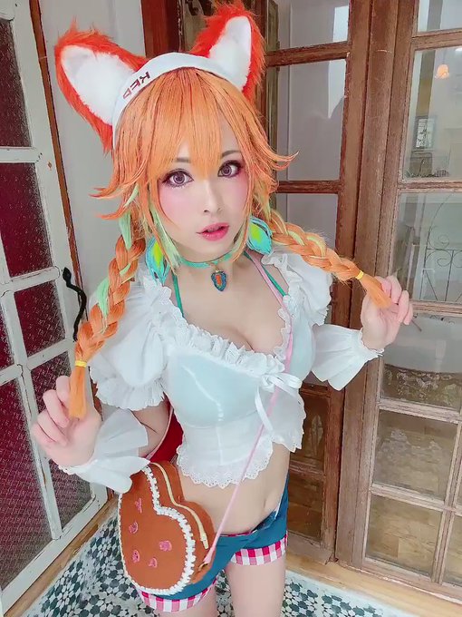 コスプレイヤーありさのTwitterエロ動画2