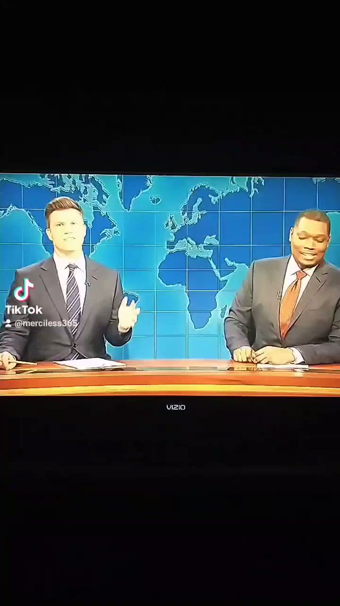 RT @Merciless365: Michael Che and Colin Jost read each others jokes on the #SNLFinale https://t.co/Bhp3oQDdG3