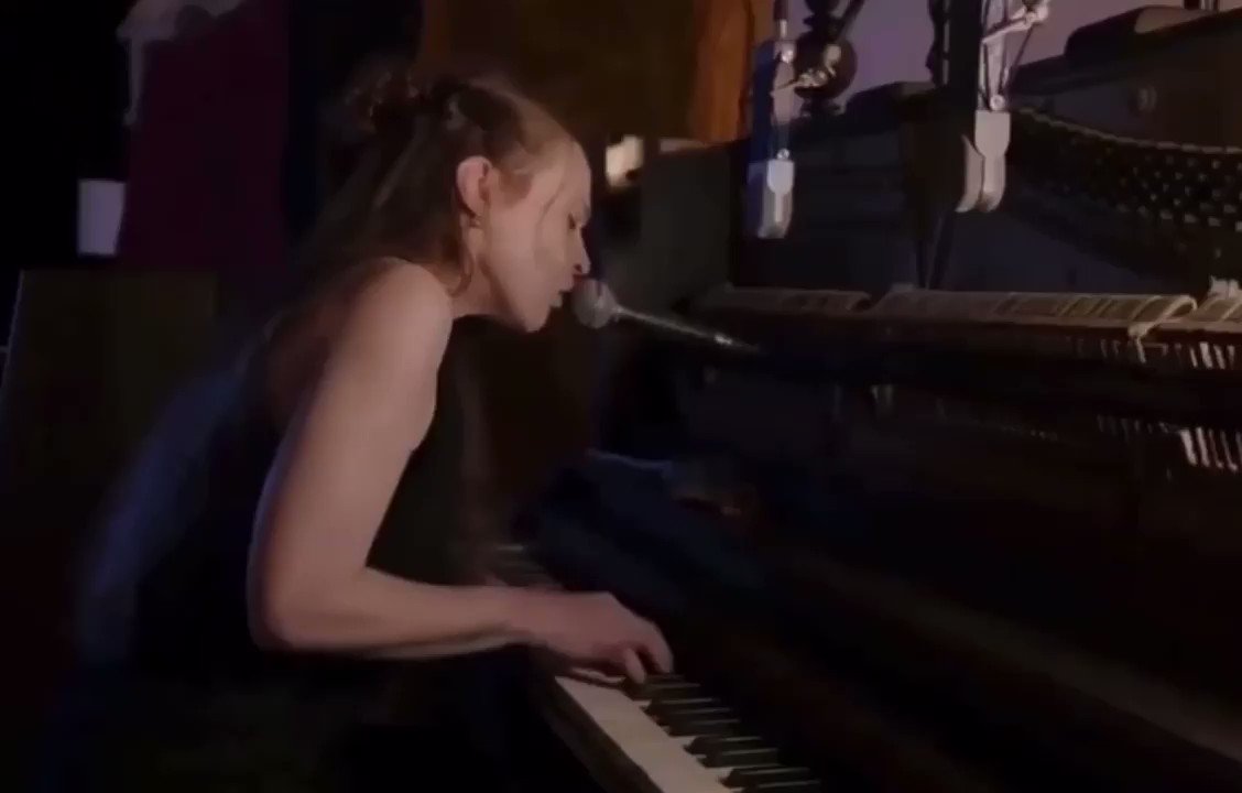 An important day today happy birthday fiona apple 