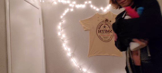 New pornhub video going live in a lil bit! Decided to post a very poor quality part of the video to Twitter