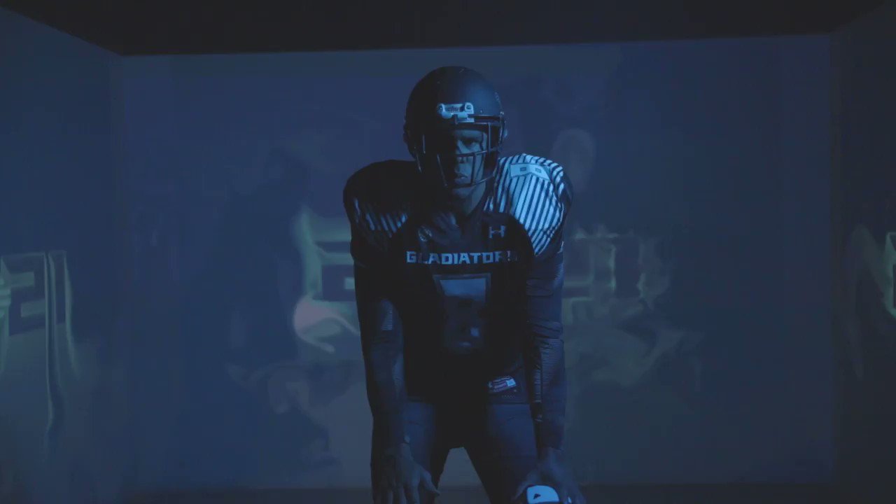 Happy Birthday to our QB Nate Davis  