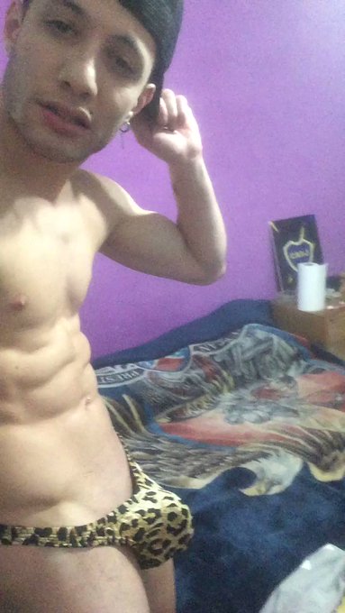 Hola Bebes?
Gracias x Retweetearme y Agregarme?
Les gusta Mi Anímal Print??

SI ME AGREGAN MAS DE 100
