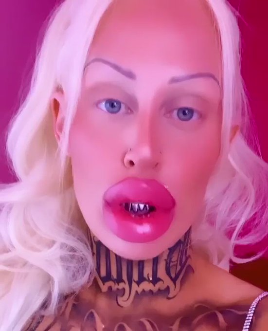 DSL ?? 
To see them in action join my filthy vip https://t.co/GpL6SWCEz8 https://t.co/l63jjIgndl