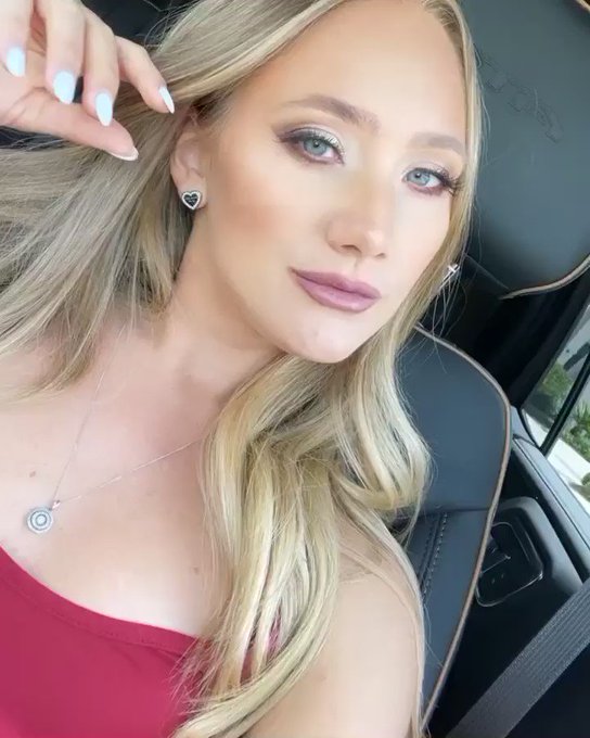 Winking is not one of my talents https://t.co/BrgXcGepi2