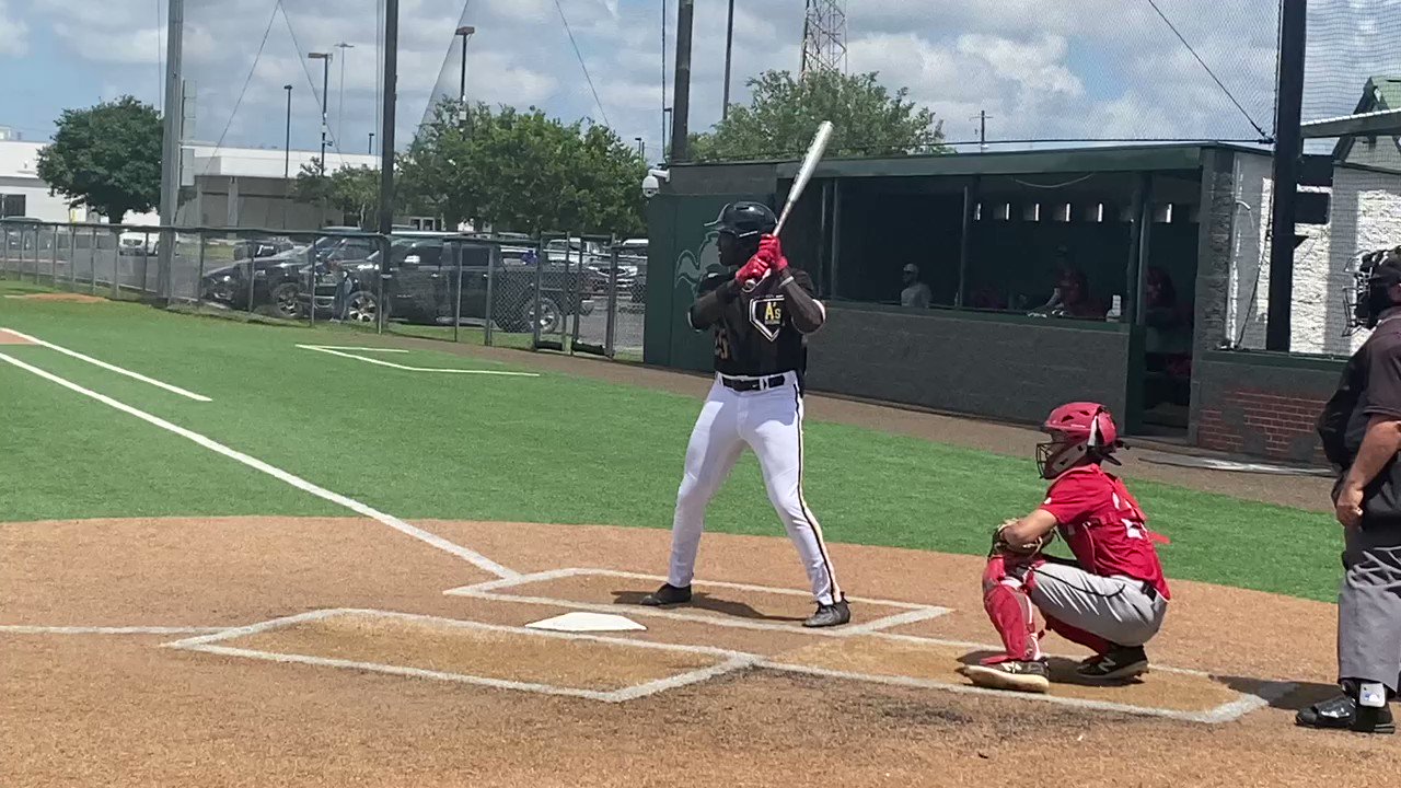 kirsty (kirsten_schade) / Twitter