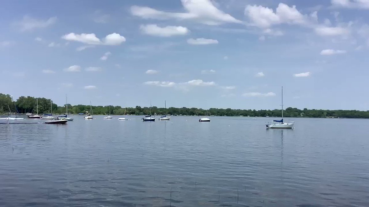 A beautiful day in White Bear Lake, MN #MNwx #Minnesota to enjoy a boat ride at the lake #Wxtwitter #Weather @WeatherNation https://t.co/sMbQeZffrf