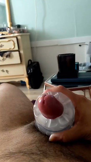 Love stroking with some help. #masturbate #uncutdicks https://t.co/YBiIdlEQZu