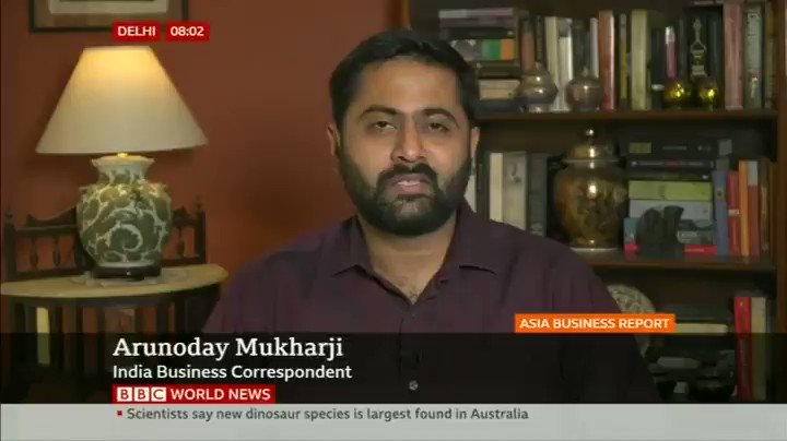 Centralized to decentralized and now back to centralized - India's #vaccination policy u-turn follows mounting criticism. Decision welcomed by experts but beyond the 'free vaccine for all' claim, critics say blaming states w/out acknowledging center's mistakes is unfair #COVID19 https://t.co/2hl1fdMPW5