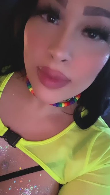 ?⭐️✨??? #AlyciaStarr #RaveBaby ??✨? https://t.co/cOplwN2At0