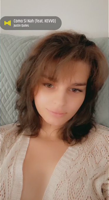 Smol girl vibes 👉👈🥺 #TransIsBeautiful #BamBam #babygirl #egirl #GoodMorningTwitterWorld #loveislove #PRIDE