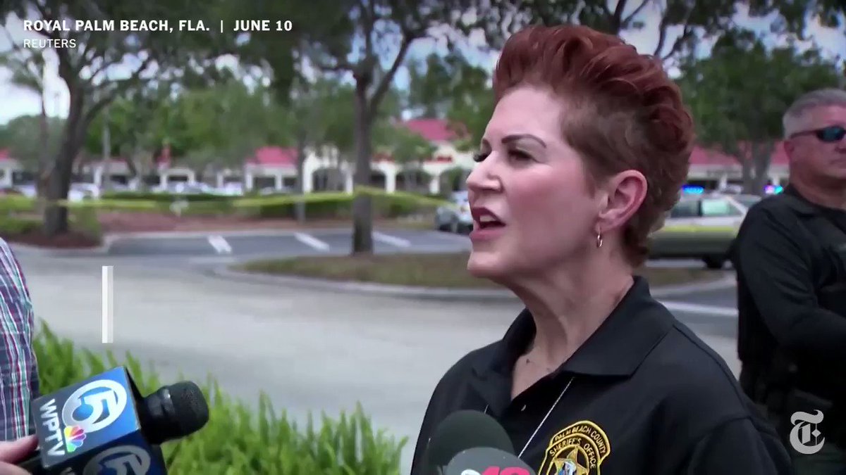 Investigators are reviewing security video from the Publix grocery store and talking to witnesses, a Sheriff’s Office spokeswoman said. “We’re trying to determine what led up to the shooting.” https://t.co/Lk0cXMk7Ea https://t.co/UoWTelLzbP