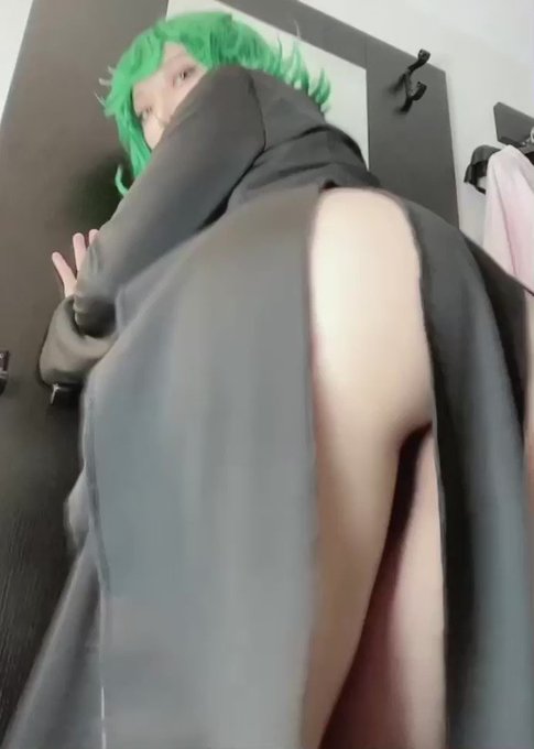 コスプレイヤー無無田のTwitterエロ動画2