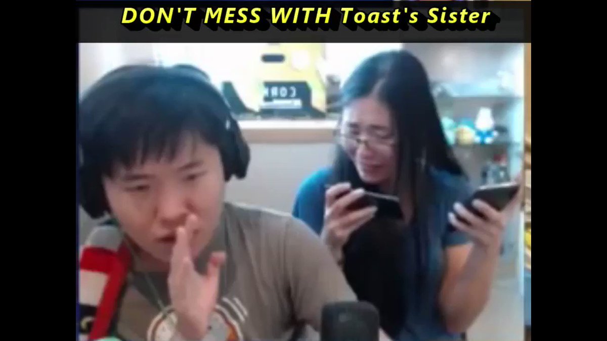 User telling Jenny: You are so annoying,get a life, leave my Dad alone. 

Toast: What's his name? 
Jenny: Bye chat.. Its okay its called free speech. 
Toast clearly won't let it pass. 

Jenny: No no,its okay. Don't ban him.
#throwbackToastClips #ToastJenny https://t.co/7Tx4WqECLV