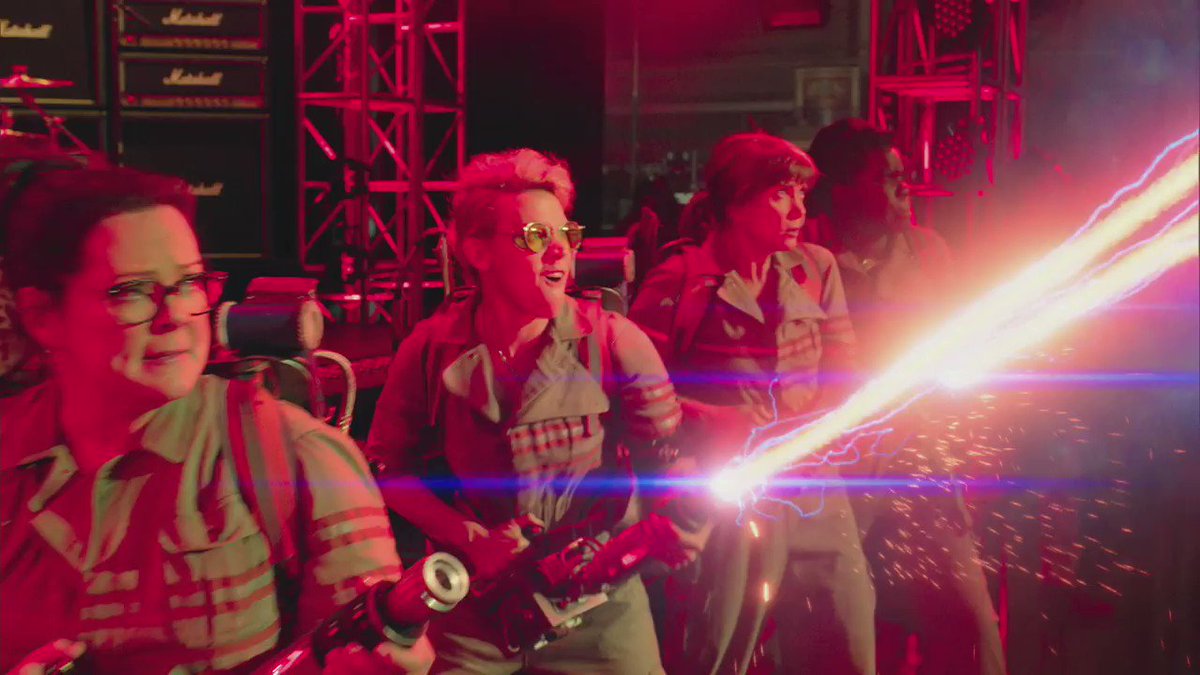 えり 3点姉さん 朴璐美さんは 進撃の巨人のハンジさん役などやってる方 くじらさんは 銀魂のお登勢さん役などやってる方 森川智之さんは ブラッククローバーのユリウス役 クレヨンしんちゃんのひろし役 2代目 などやってる方 いい声優さん