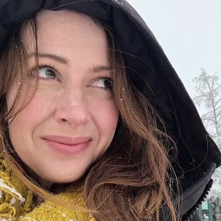 Happy birthday to the most wonderful person in the world, amy acker 