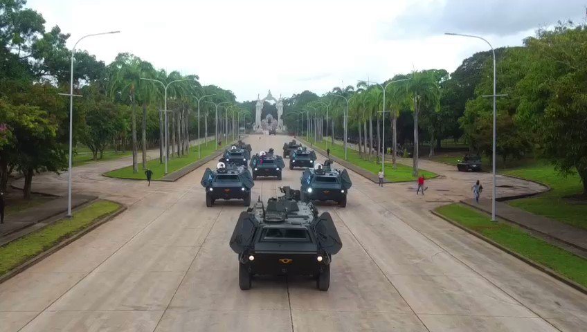 ¡La Patria primero! Hemos recuperado 9 vehículos blindados de transporte TPZ “Transportpanzer”, dotados al Ejército en la década de los 80, gracias a la determinación patriótica de sus soldados y soldadas. Nada es imposible cuando se quiere. #RumboAlBicentenario https://t.co/3BpixYPYWa