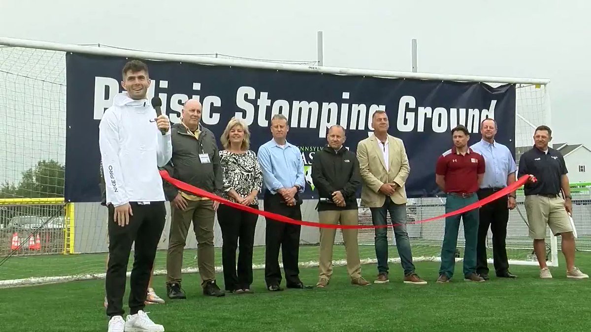 HOMECOMING: Hershey native Christian Pulisic (@cpulisic_10) cuts the ribbon on his brand new training facility here in Lancaster!
The trailblazing American soccer star now sets up the next generation to do the same on the fields he grew up playing on.
@USMNT I @HersheyPA https://t.co/9vqSayjurj