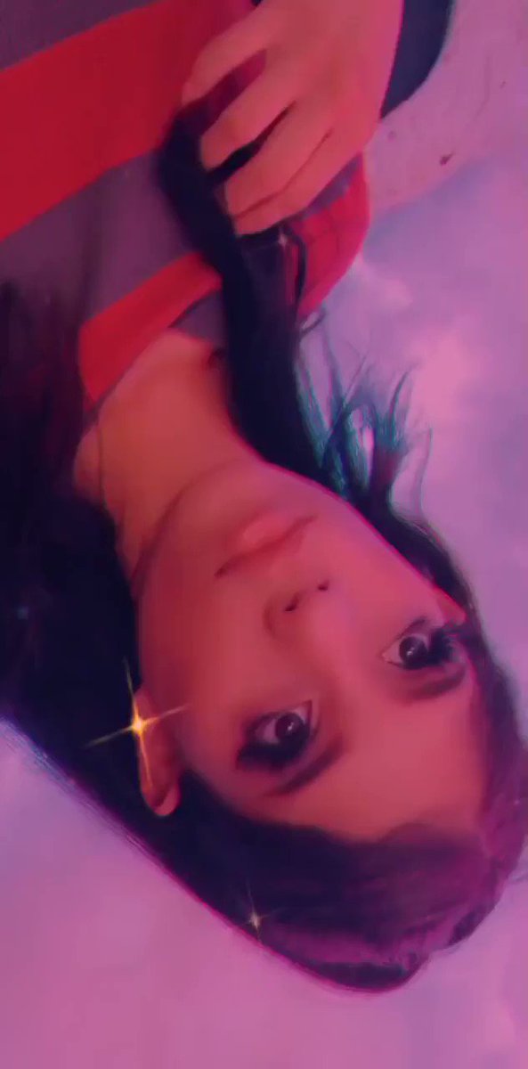 Model - Kimmy Kim fetish