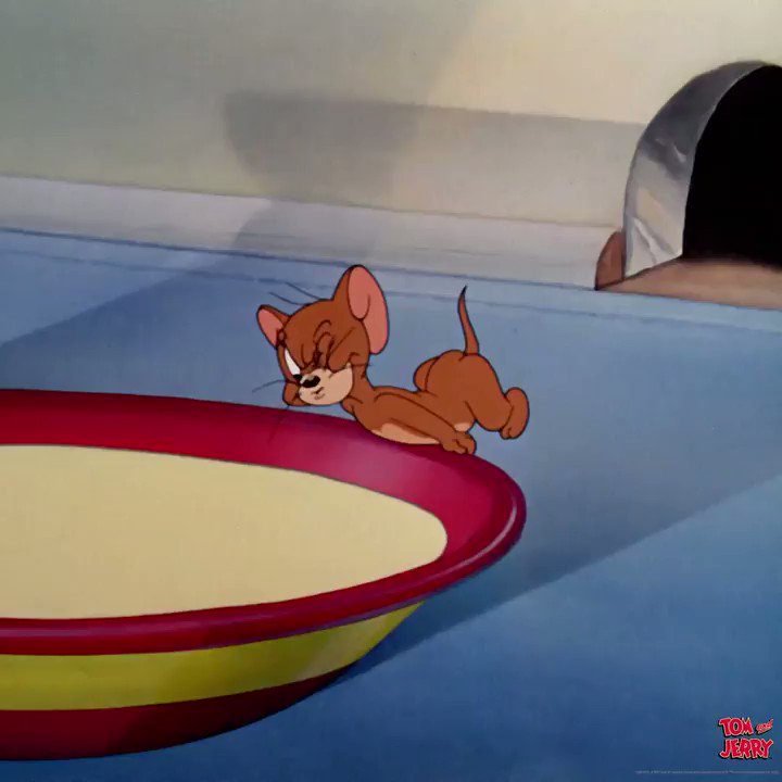 تويتر トムとジェリー 公式 على تويتر 74年前の今日 6月14日 は あべこべ物語 原題 Dr Jekyll And Mr Mouse の公開日 大好きなミルクをジェリーに飲まれることに腹を立てたトムが 毒入りミルクを配合します しかしそれを飲んだジェリーの身に異変が