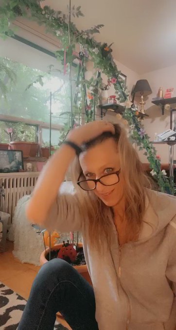 How does your garden grow? Mine with squirt.. #kellisparks #pornstar #sexy #milf #greywitch #goddess<a href="/tag/sexy"class="tags"><span>#sexy</span></a><a href="/tag/goddess"class="tags"><span>#goddess</span></a><a href="/tag/plants"class="tags"><span>#plants</span></a><a href="/tag/pornstar"class="tags"><span>#pornstar</span></a><a href="/tag/milf"class="tags"><span>#milf</span></a><a href="/tag/squirt"class="tags"><span>#squirt</span></a>