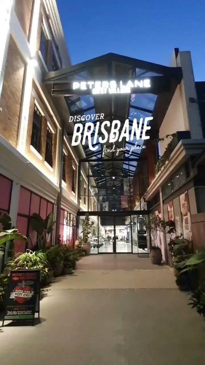 The new Harris Farm Markets at West Village, West End is a supermarket you just have to see to believe!
Well thought out design, creating colourful welcoming spaces for each category, making it a real food lover's paradiseππππ
#Brisbane
ππ
https://t.co/NNCefpw4eE https://t.co/PxUFdOlwpe