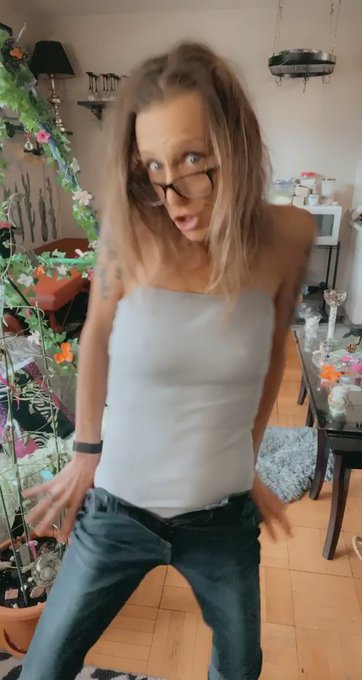 Doin it&hellip; #kellisparks #milf #pornstar #camgirl #amateur #flexible #deepthroat #creamy #squirting #erotic<a href="/tag/kellisparks"class="tags">#kellisparks</a><a href="/tag/milf"class="tags">#milf</a><a href="/tag/pornstar"class="tags">#pornstar</a><a href="/tag/camgirl"class="tags">#camgirl</a><a href="/tag/sexy"class="tags"><span>#sexy</span></a><a href="/tag/toys"class="tags"><span>#toys</span></a><a href="/tag/cougar"class="tags"><span>#cougar</span></a><a href="/tag/dp"class="tags"><span>#dp</span></a><a href="/tag/flexible"class="tags"><span>#flexible</span></a><a href="/tag/xxx"class="tags"><span>#xxx</span></a><a href="/tag/erotic"class="tags"><span>#erotic</span></a>