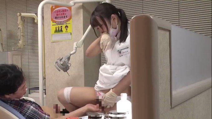 歯医者で始まるえっち
画角が素人感でて逆に興奮するw

この歯医者なら楽しんで通えそう！ https://t.co/0OiXtNgfhY