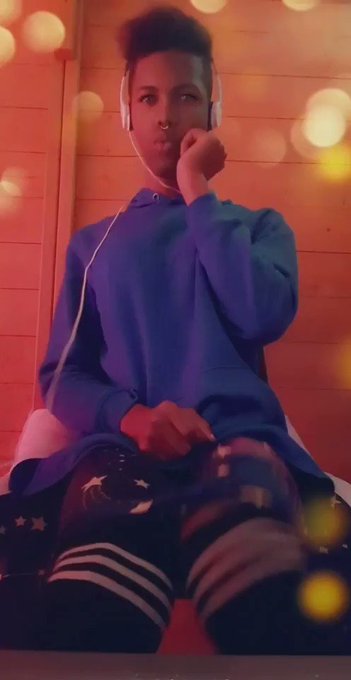 Mind if I flash you? https://t.co/bLLbHZNld2